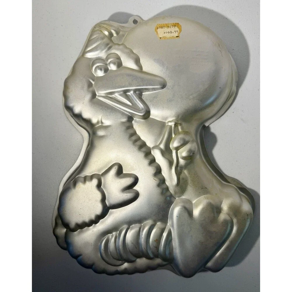 Big Bird Sesame Street Aluminum Cake Pan Mold Mupphets 1983 Wilton #502-3401